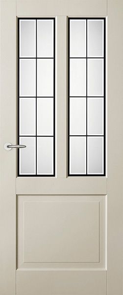 Deur met twee glas in lood ruiten